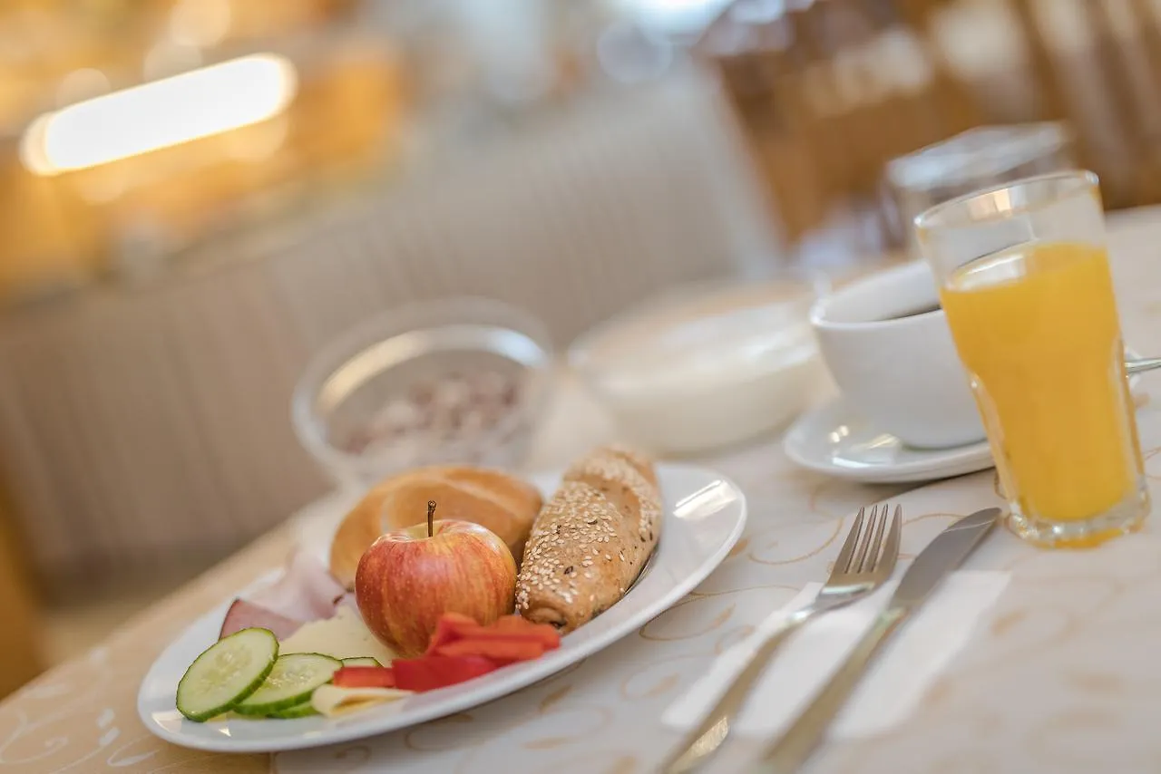 Hotel Kern Buam Graz 3*,  Austria