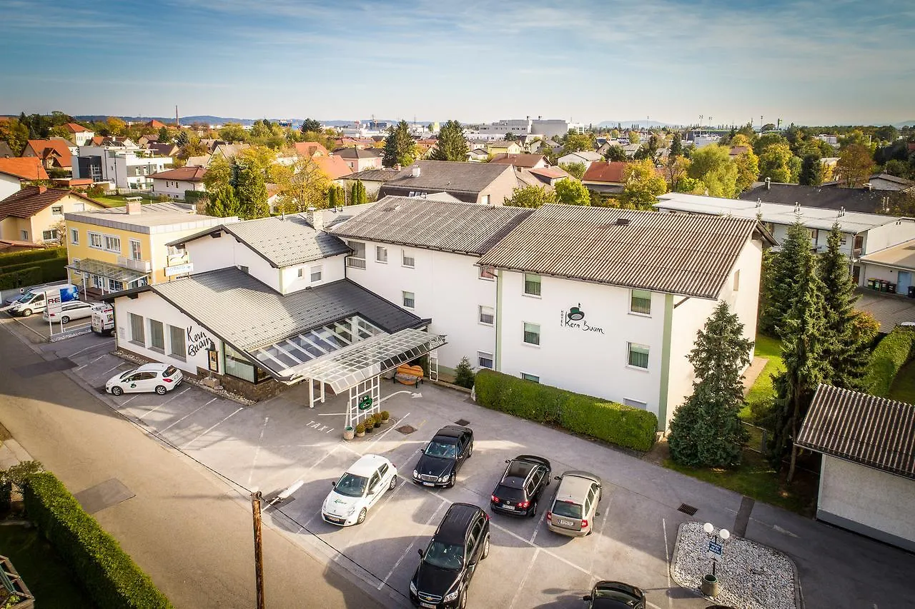 Hotel Kern Buam Грац 3*,